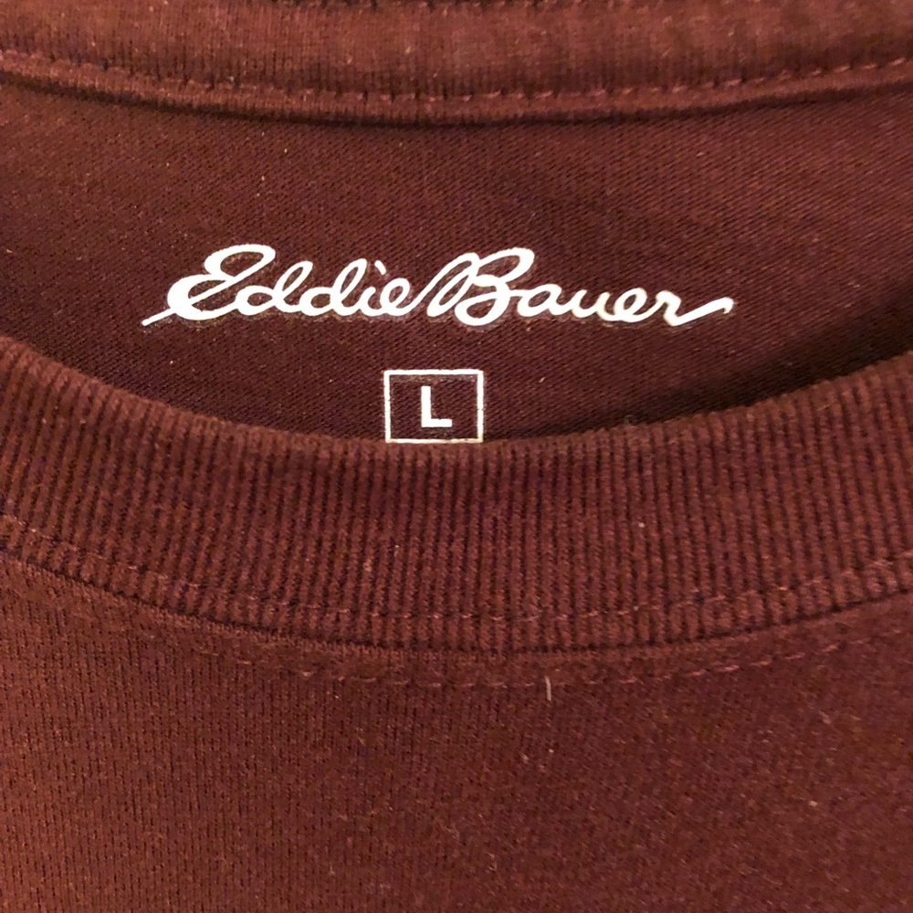 Pair of Men’s Eddie Bauer long sleeve tees - Picture 3 of 5